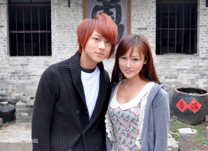 最优质邓天晴(Sunny)生活照