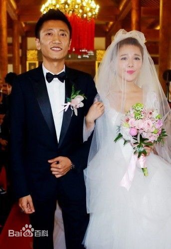 唐笑(Sugar)婚纱照性感图片图集