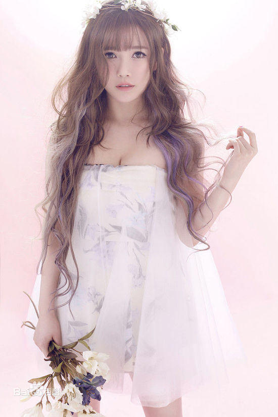 唐笑(Sugar)在《不要忘记笑》中的