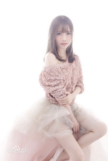 唐笑(Sugar)在《不要忘记笑》中的