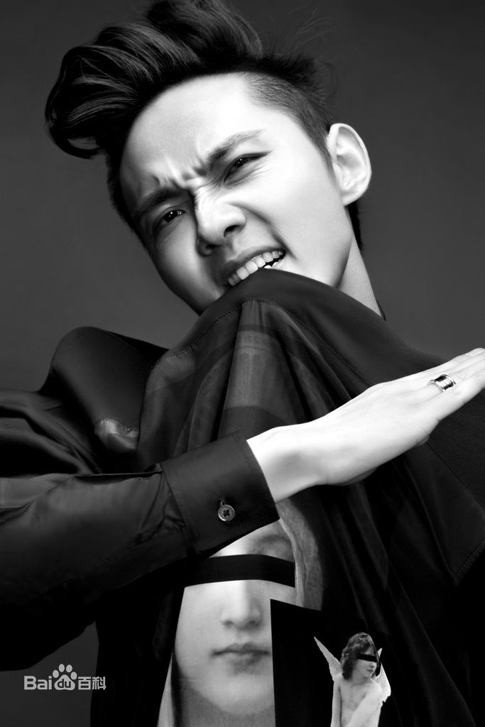 姚政(Tony)生活照素颜照相册