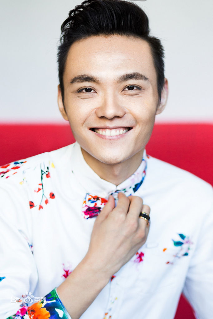 姚政(Tony)生活照素颜照相册