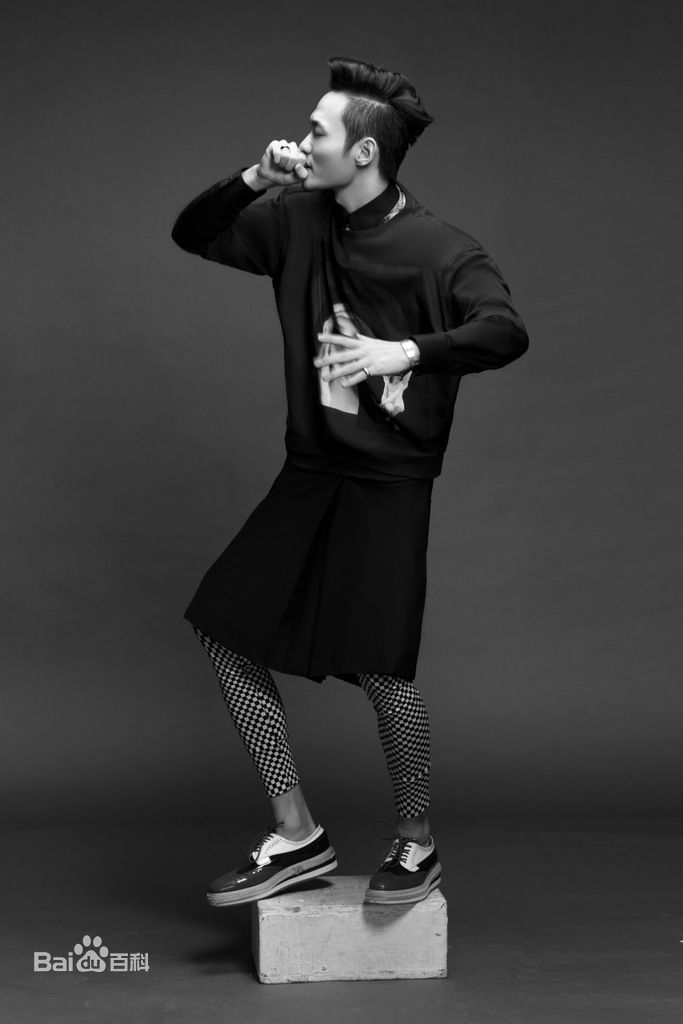 姚政(Tony)生活照素颜照相册