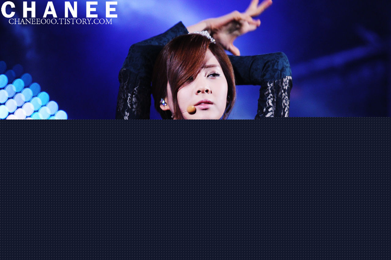 徐珠贤((Seo Ju Hyun)， （Seo Hyun）)贤宝现场舞台生活照