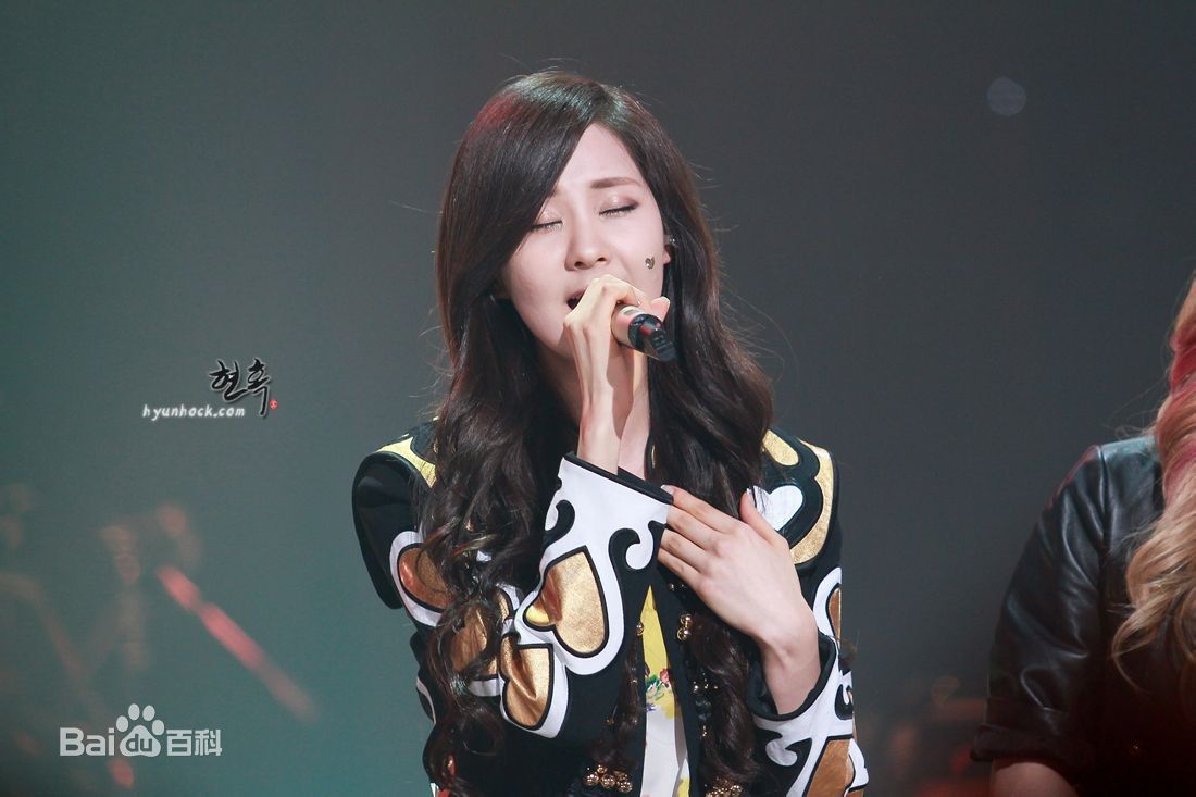 徐珠贤((Seo Ju Hyun)， （Seo Hyun）)贤宝现场舞台生活照