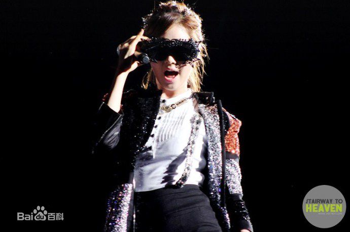 徐珠贤((Seo Ju Hyun)， （Seo Hyun）)贤宝现场舞台生活照