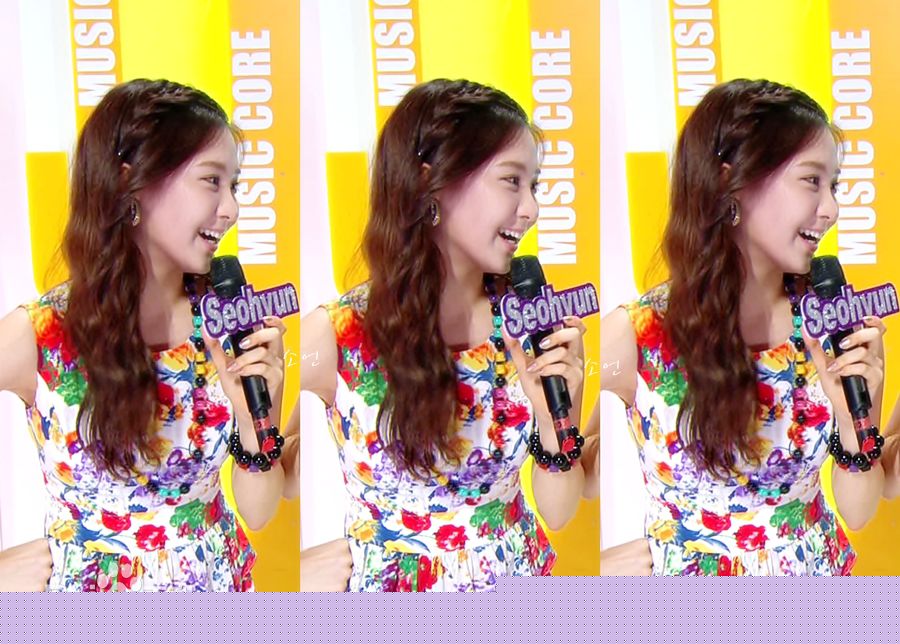 徐珠贤((Seo Ju Hyun)， （Seo Hyun）)主持美图性感图片图集