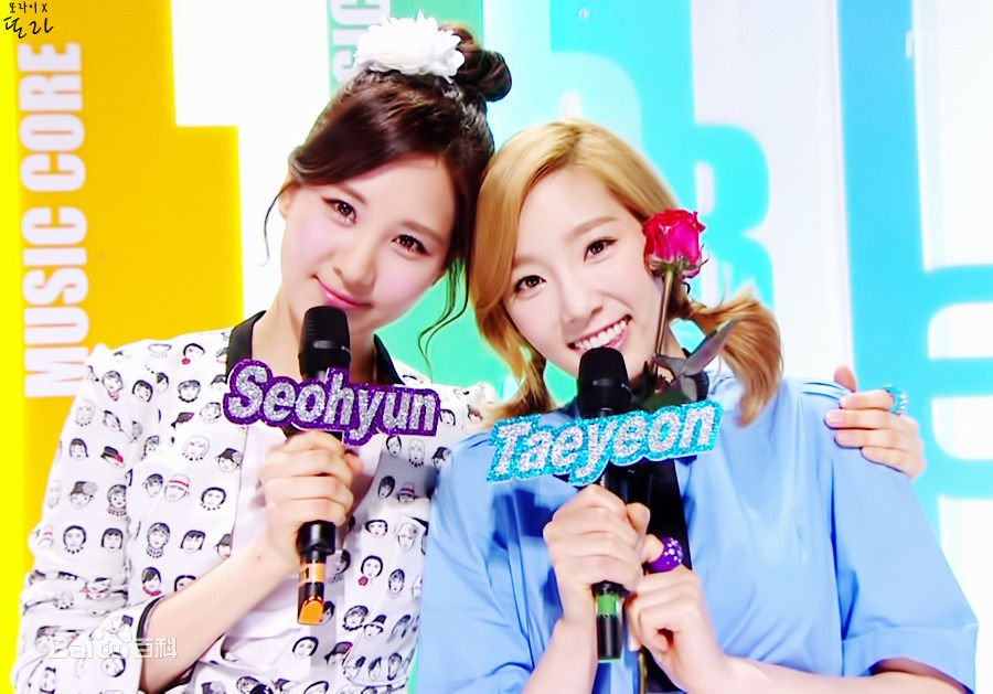 徐珠贤((Seo Ju Hyun)， （Seo Hyun）)主持美图性感图片图集