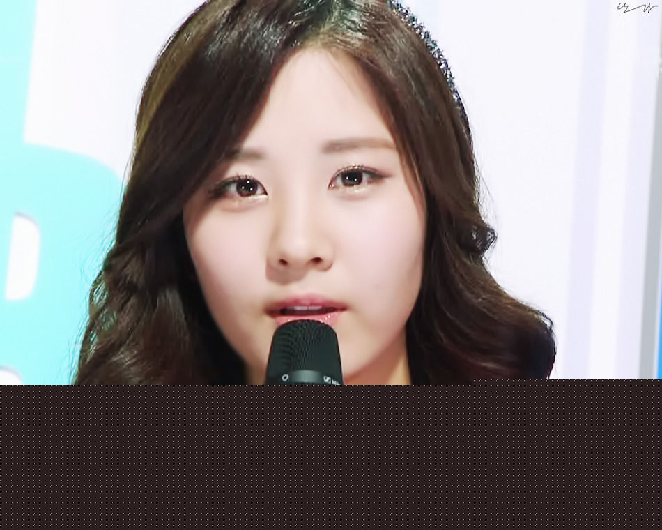 徐珠贤((Seo Ju Hyun)， （Seo Hyun）)主持美图性感图片图集