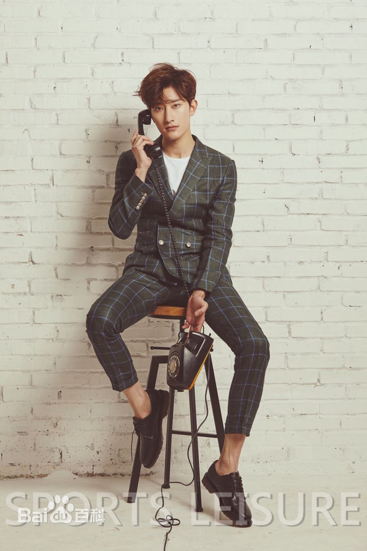 周觅(Zhou Mi、)高清专辑图集