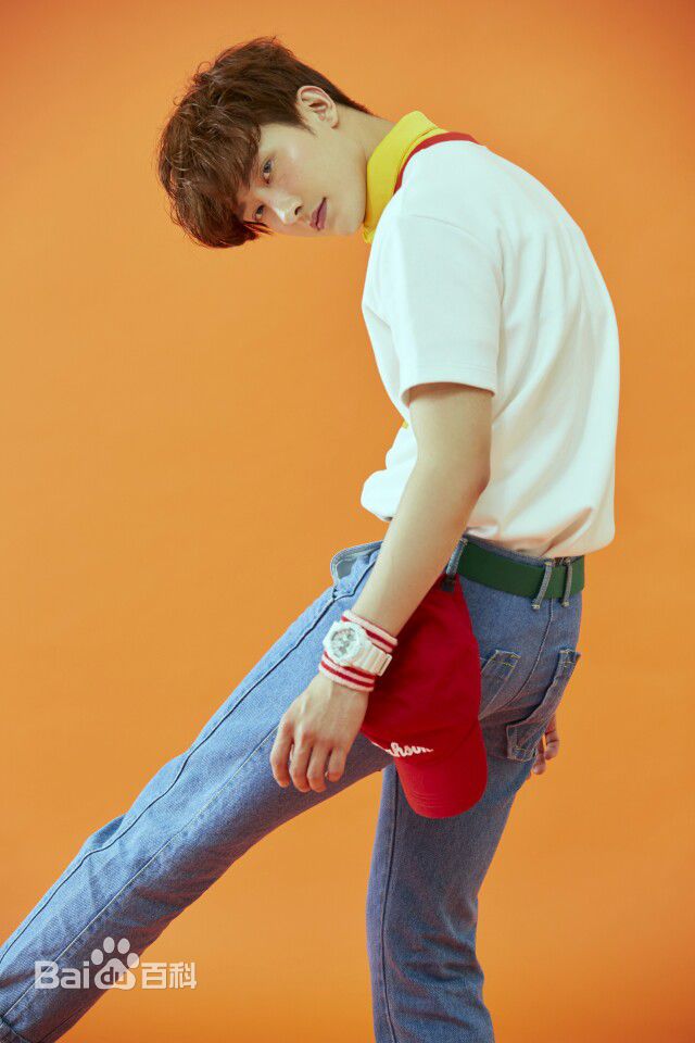 周觅(Zhou Mi、)高清专辑图集