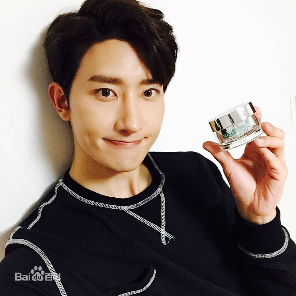 周觅(Zhou Mi、)生活照前后照片