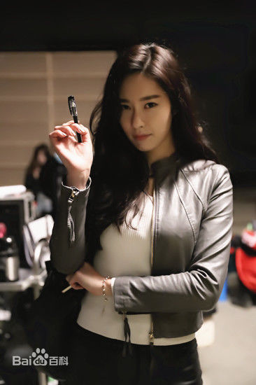 黄以娜(Saem、Yina)最优质相册