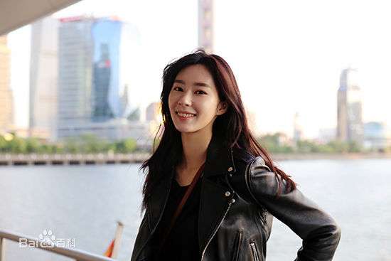 黄以娜(Saem、Yina)图册图片图集