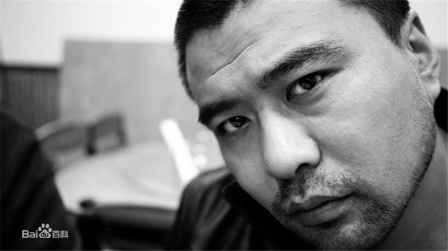 刘南。前后照片