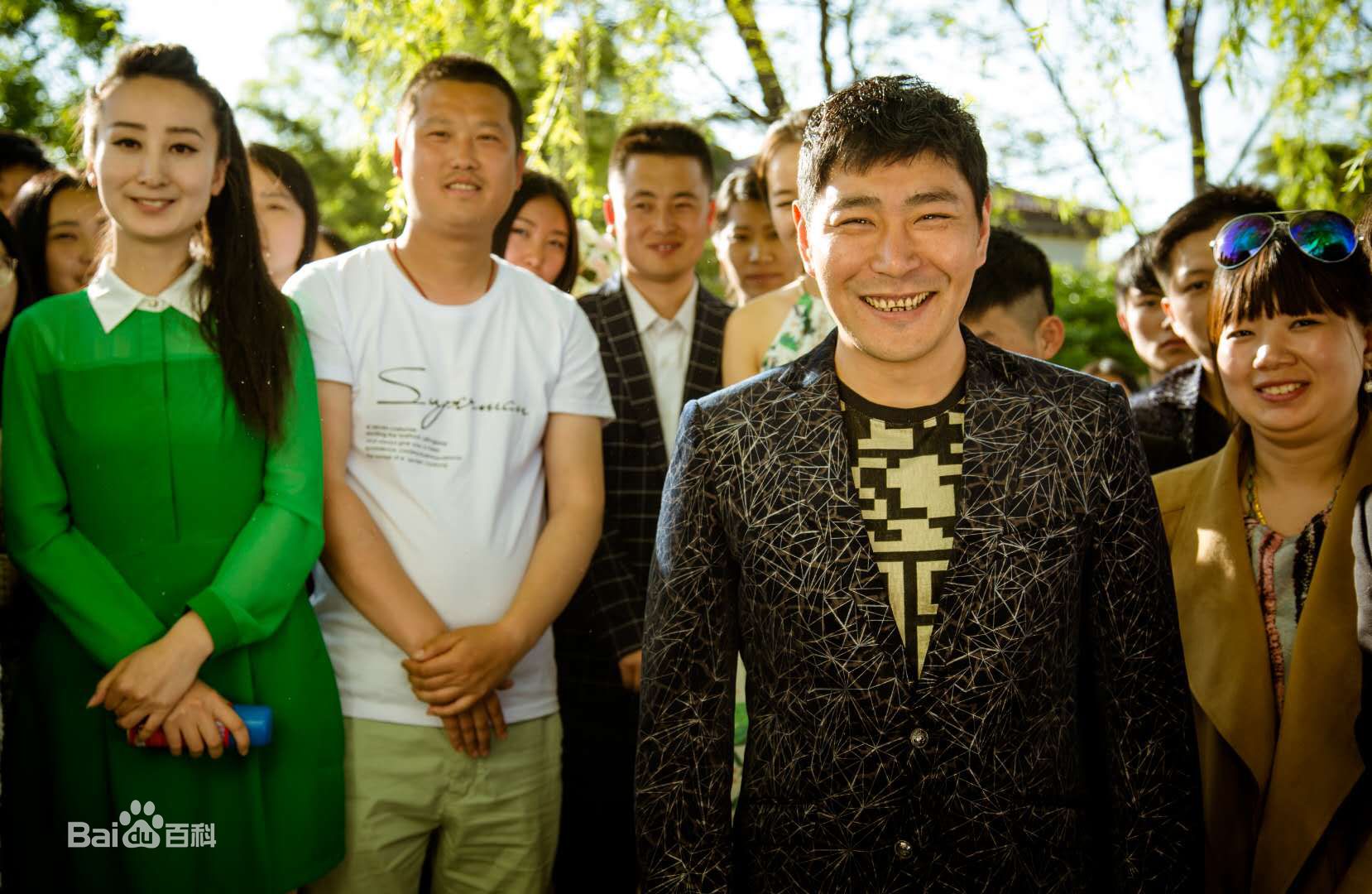 邢瀚卿《生逢灿烂的日子》最新剧照