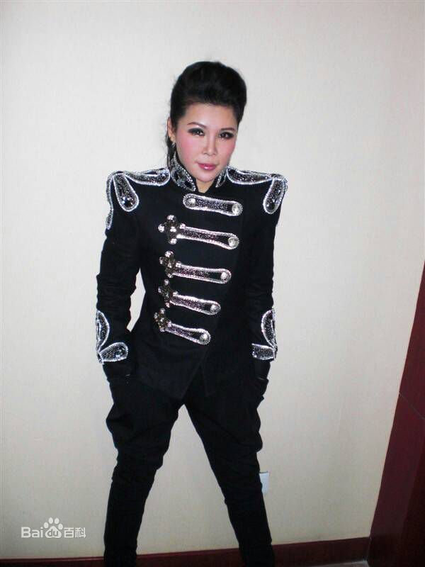 最新安琪性感图片