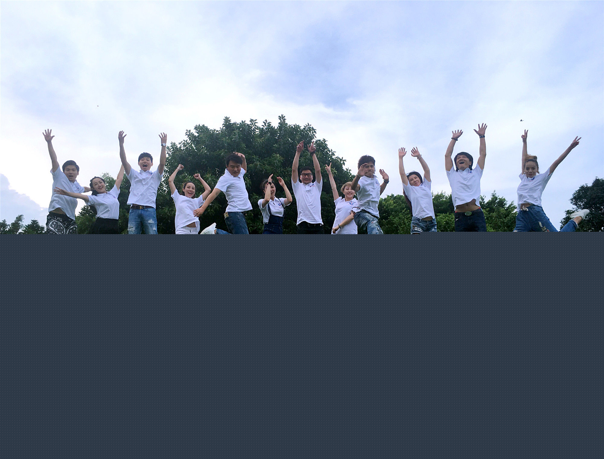 最新安琪性感图片