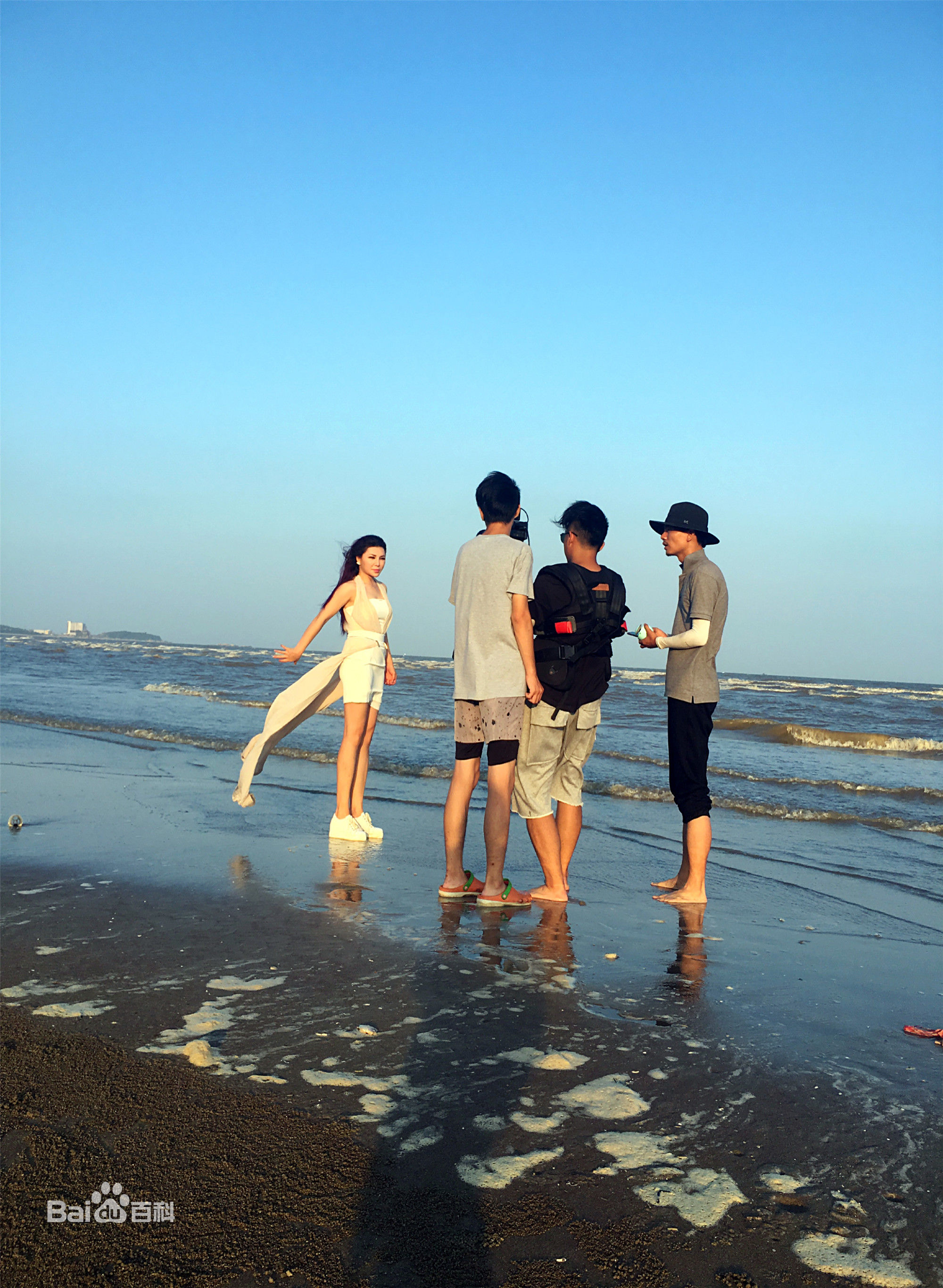 最新安琪性感图片