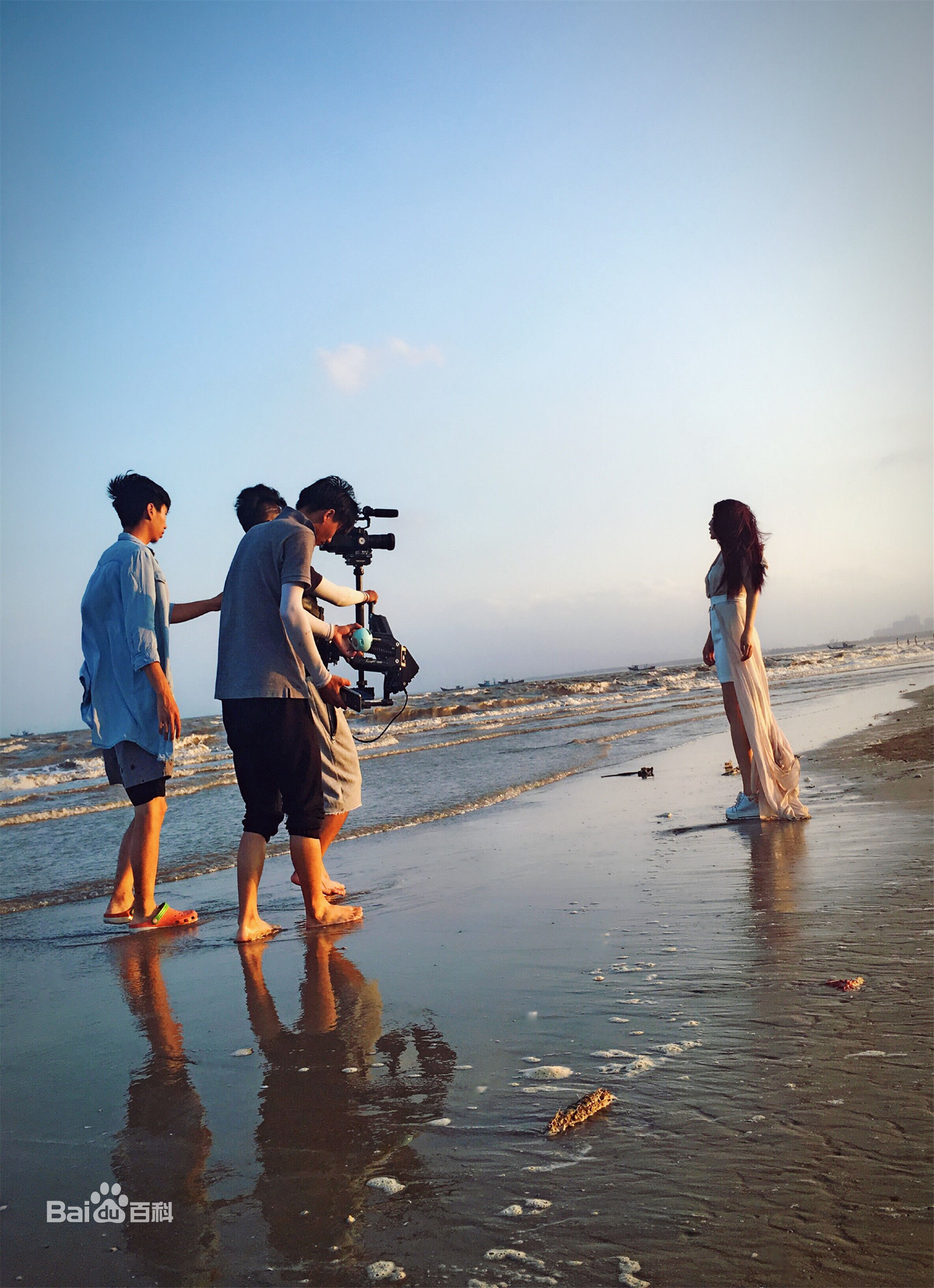 最新安琪性感图片