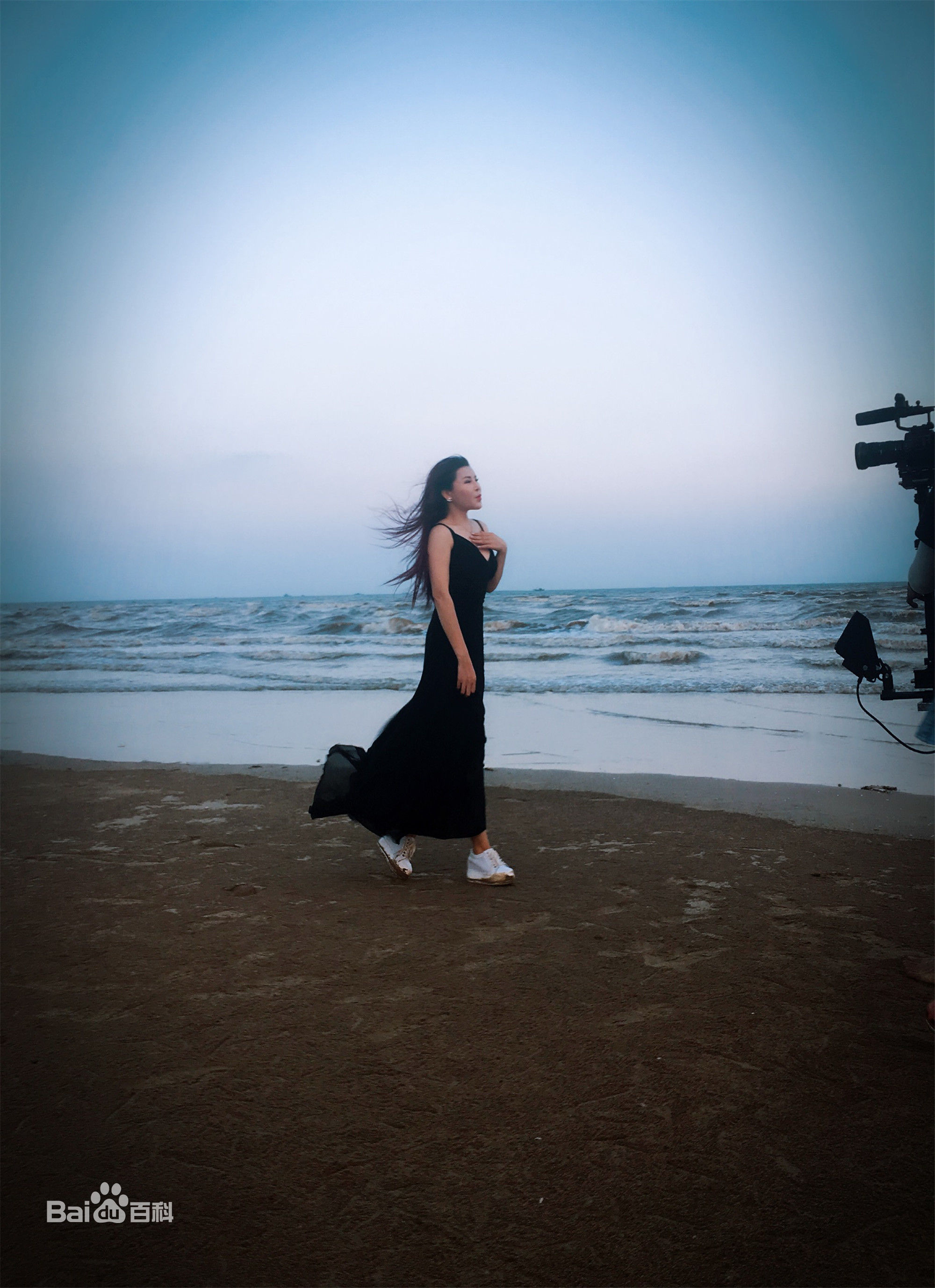 最新安琪性感图片