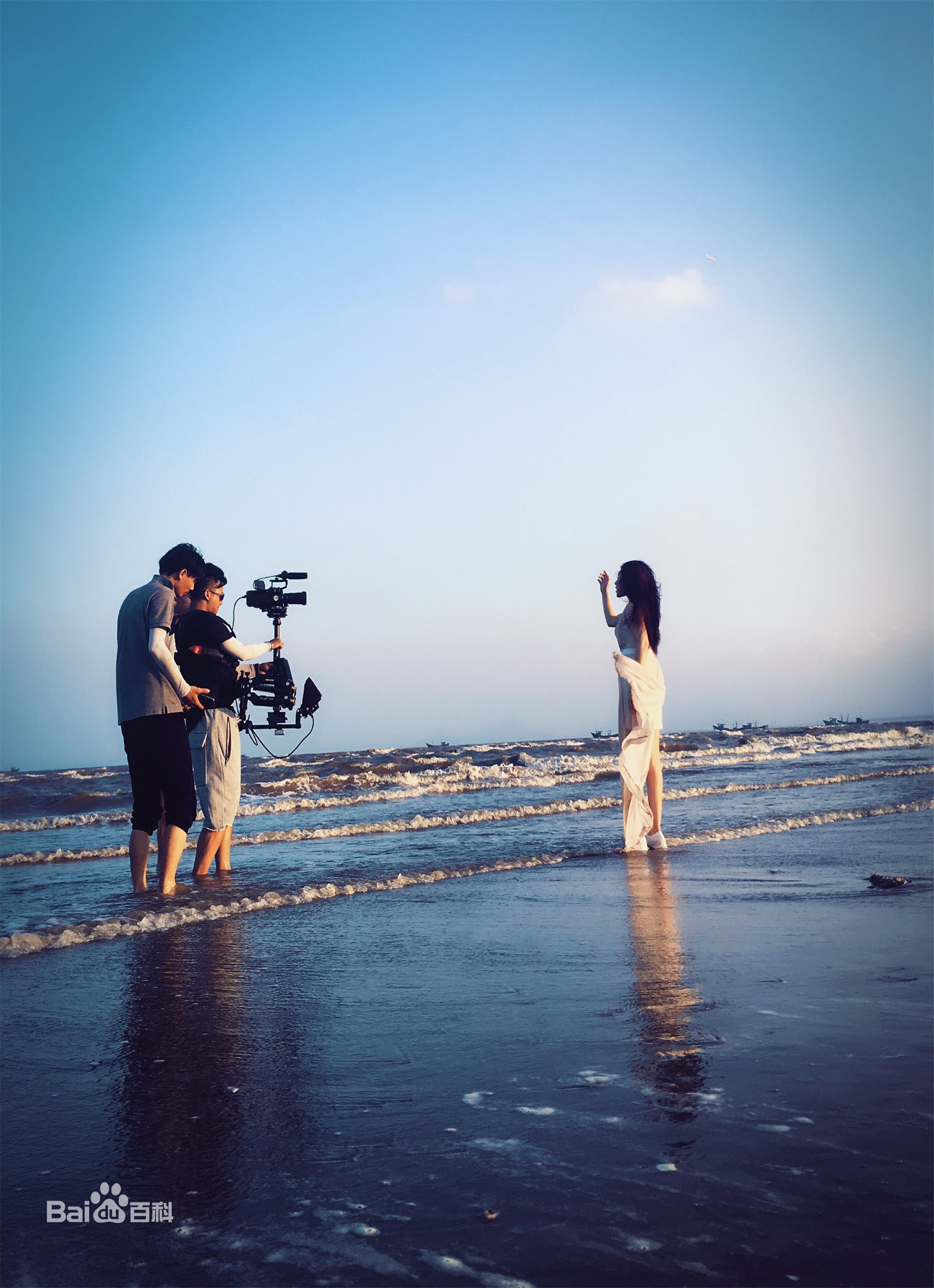 最新安琪性感图片