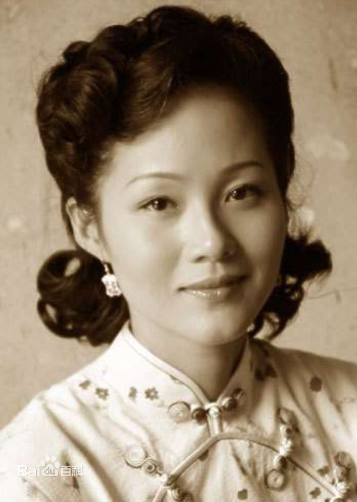 黄丽娅前后照片