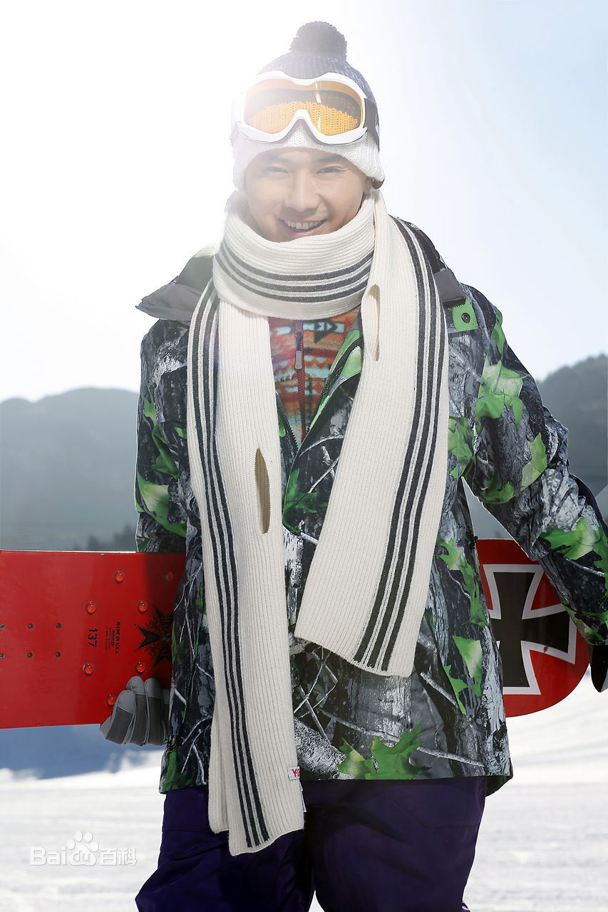 最优质李响素颜照