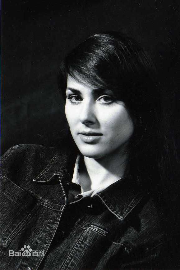 安娜·捷尼拉洛娃(Anna Dzenilalova)最全与剧照2壁纸