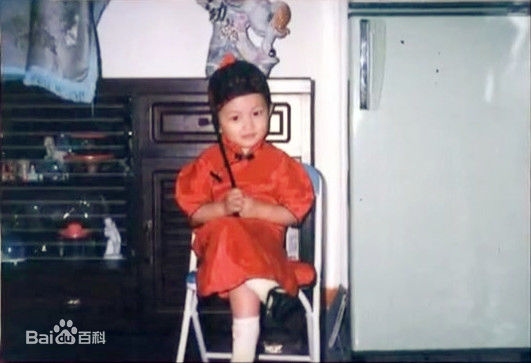 刘惜君(Sara)童年图册