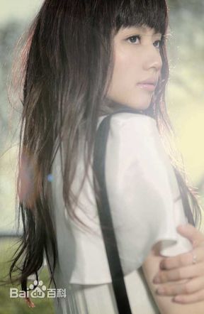 刘惜君(Sara)拂晓性感图片图集