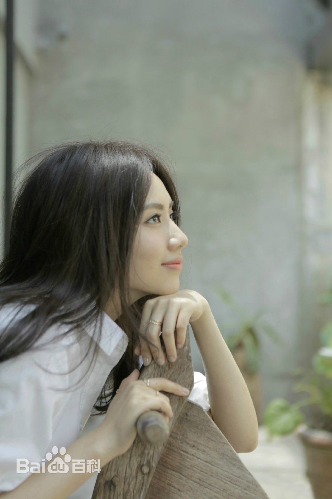 刘惜君(Sara)当我身边空无一人生活照