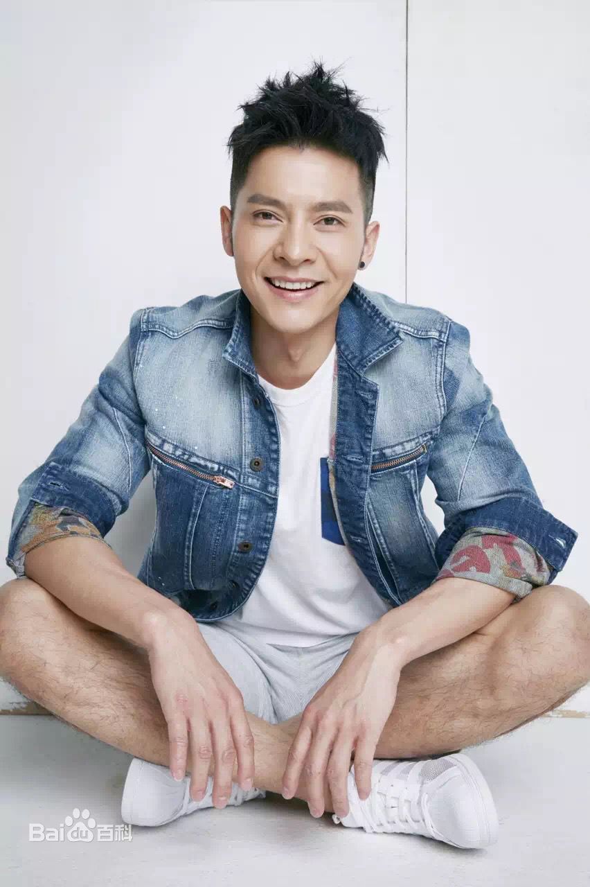 最优质阮柏霖生活照