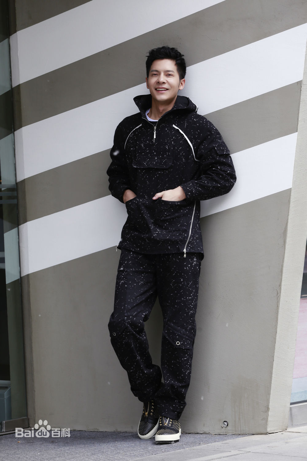 阮柏霖最新图集