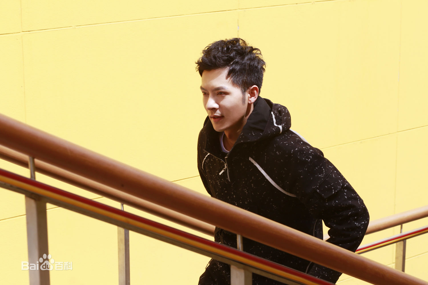 阮柏霖最新图集