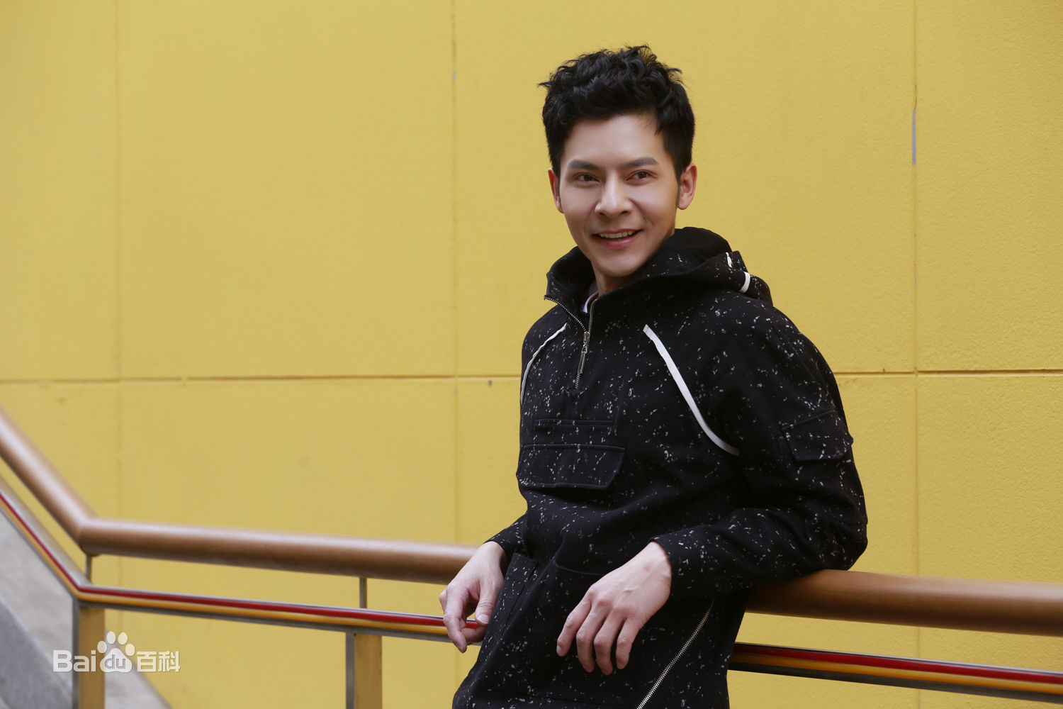 阮柏霖最新图集