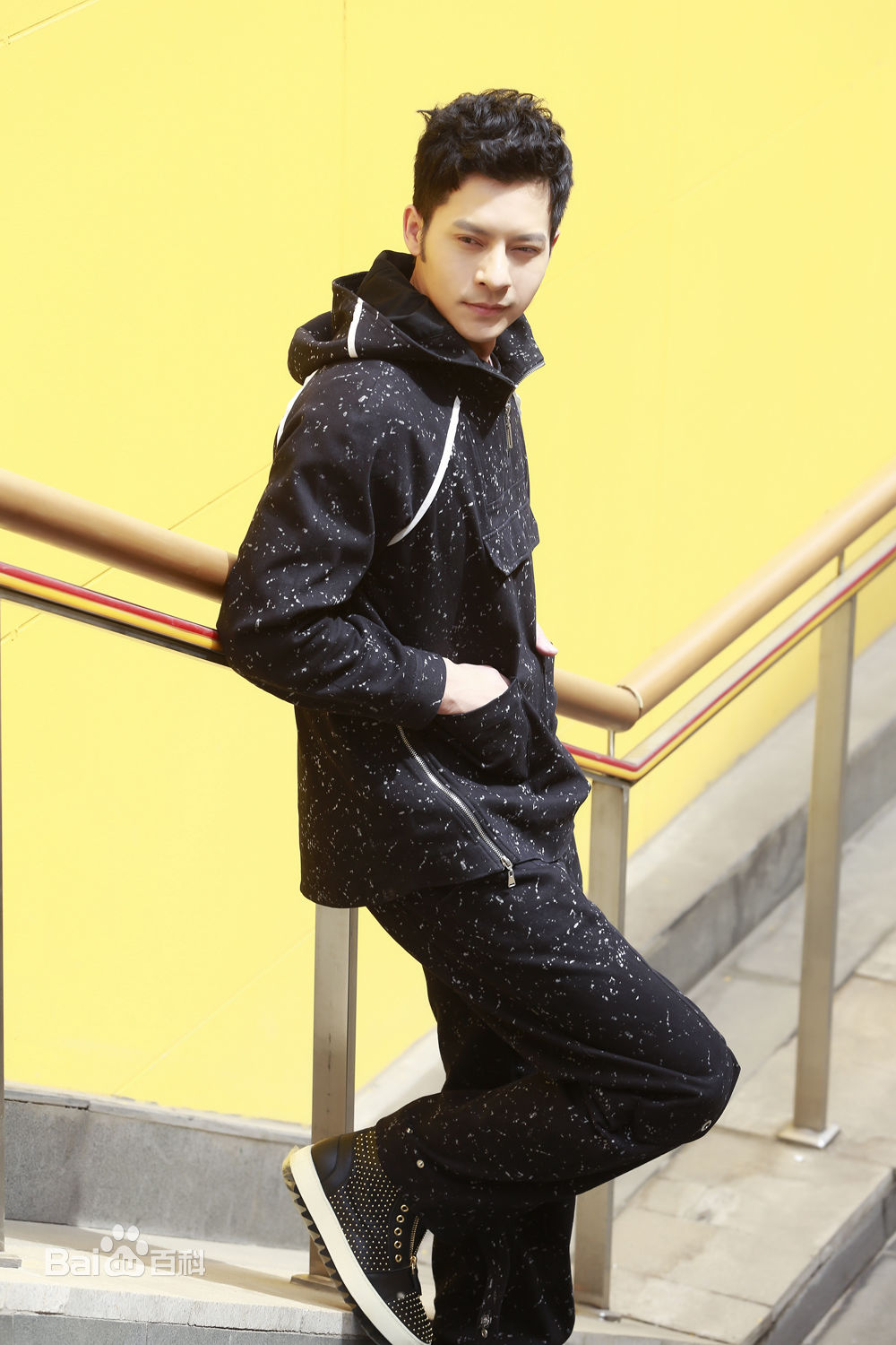 阮柏霖最新图集