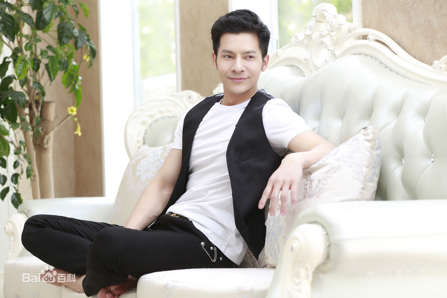 阮柏霖最新图集