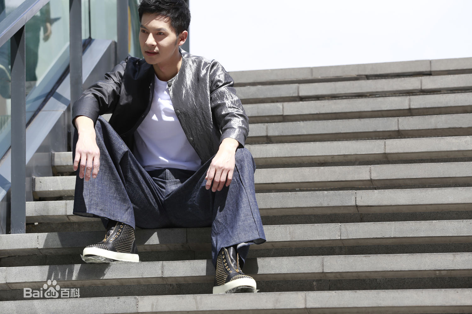 阮柏霖最新图集