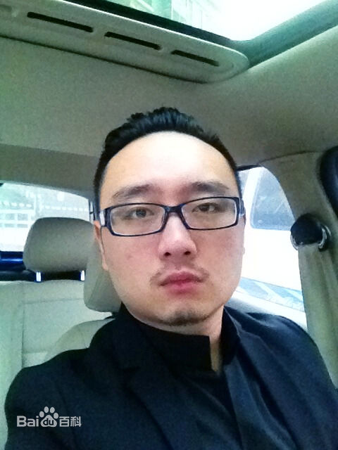 胡涵清(Hans Hu)早安，冬日海生活照