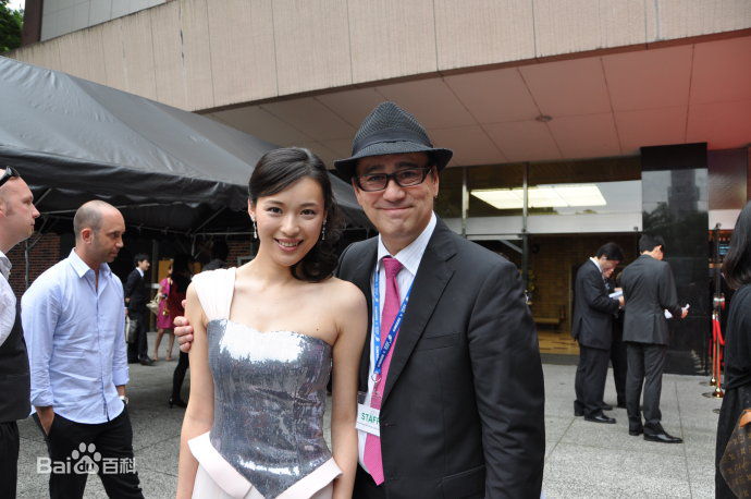 最全蒙亭宜(Tingyi Meng)壁纸