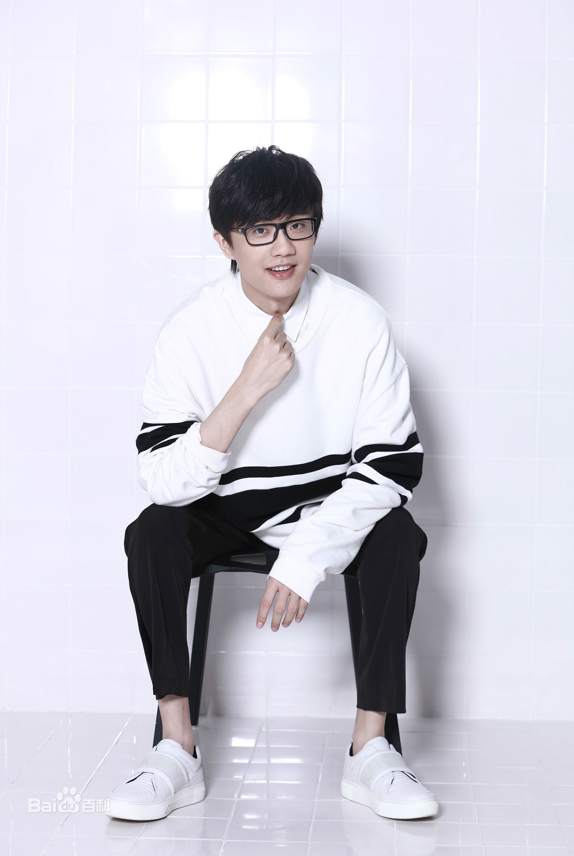 许嵩(Vae)最新壁纸