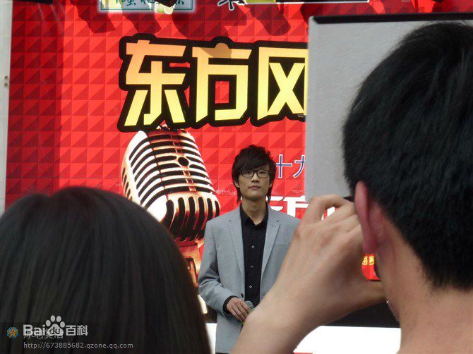 最新许嵩(Vae)精彩图册