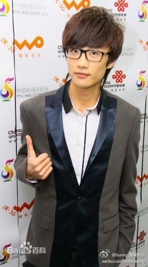 最新许嵩(Vae)精彩图册