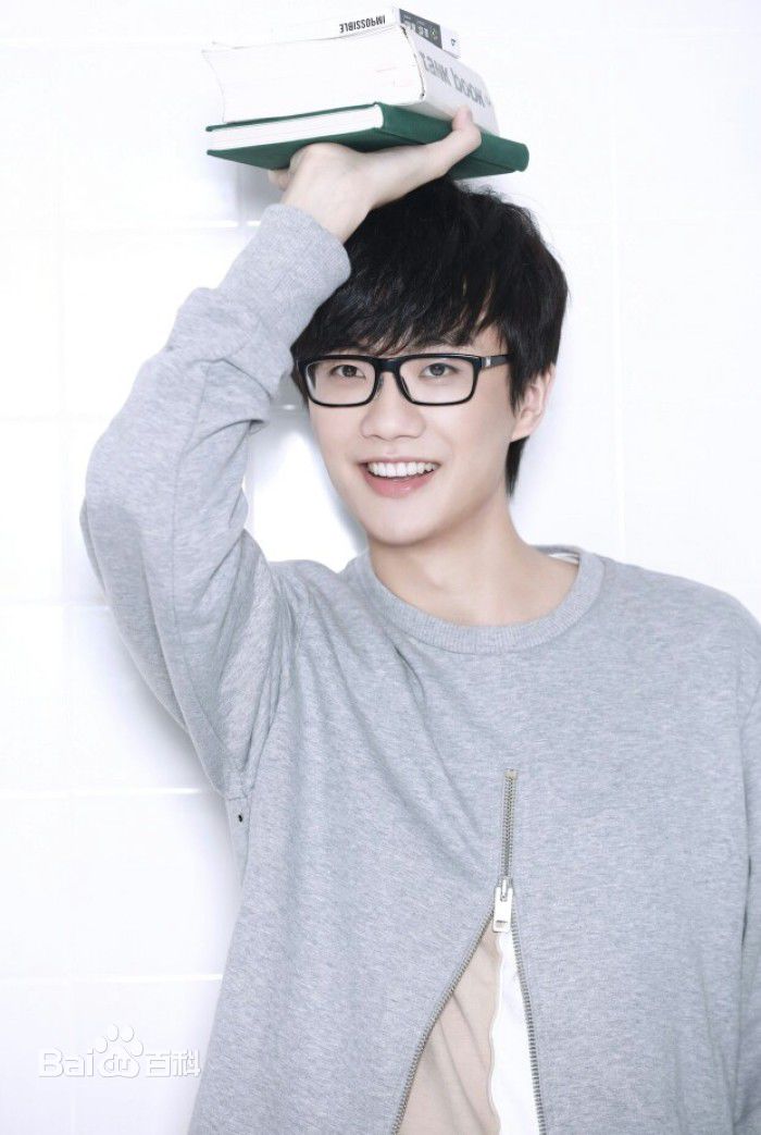 许嵩(Vae)概述图册图片图册