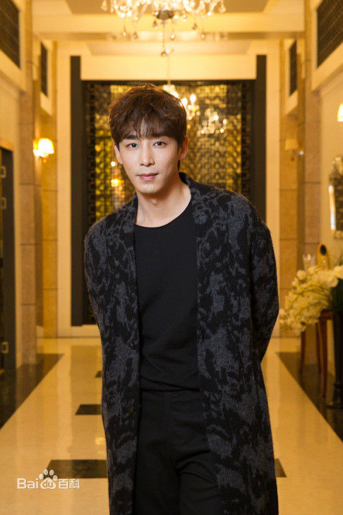 精选真理翰(；JinYihan；チン イハン)