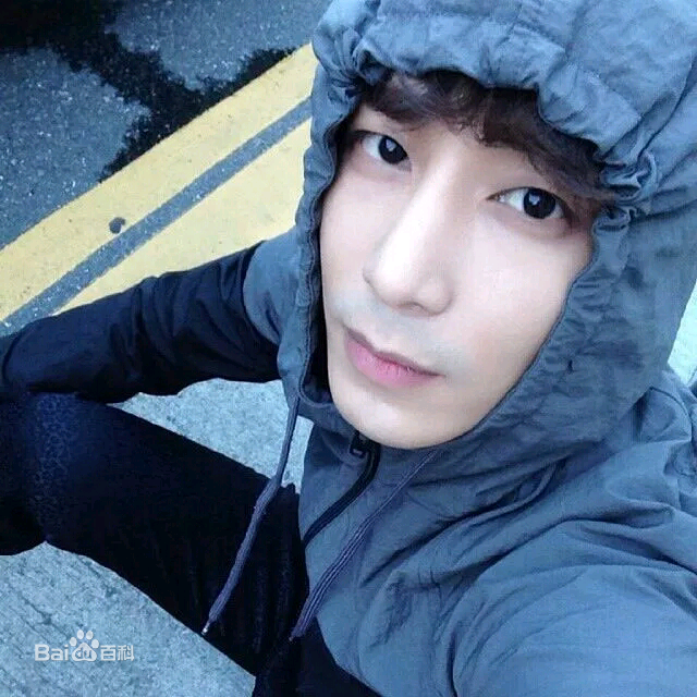 精选真理翰(；JinYihan；チン イハン)