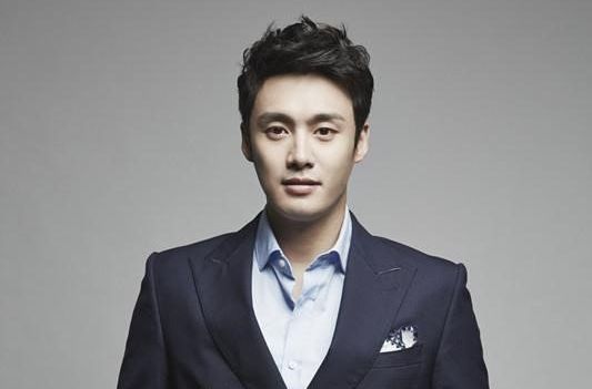 高清吴尚津()图片