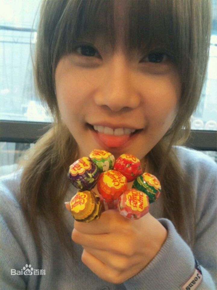 朴素珍()素珍生活照图片图册