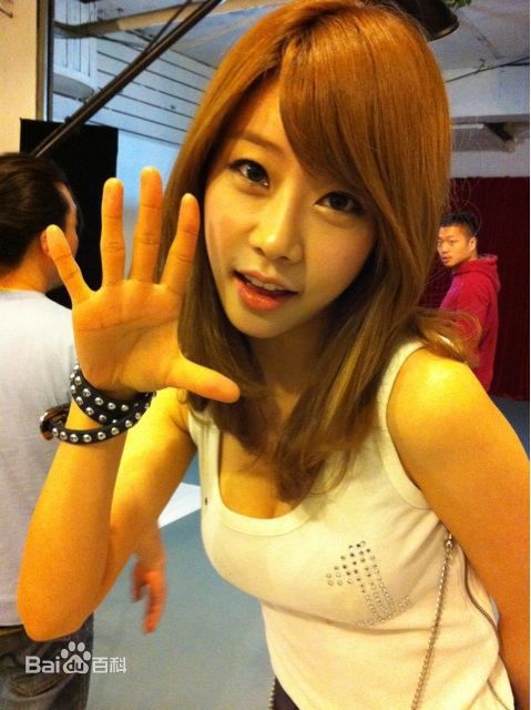 朴素珍()素珍生活照图片图册